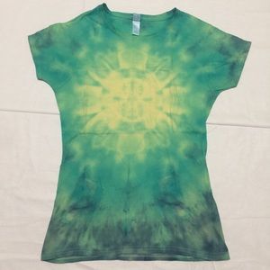 Sunny tiedye tee shirt